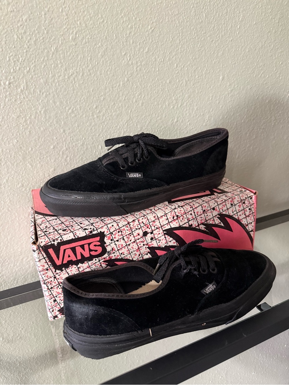 Vans Lace Deck Black Velvet Sneakers Women's 9.5 Vintage